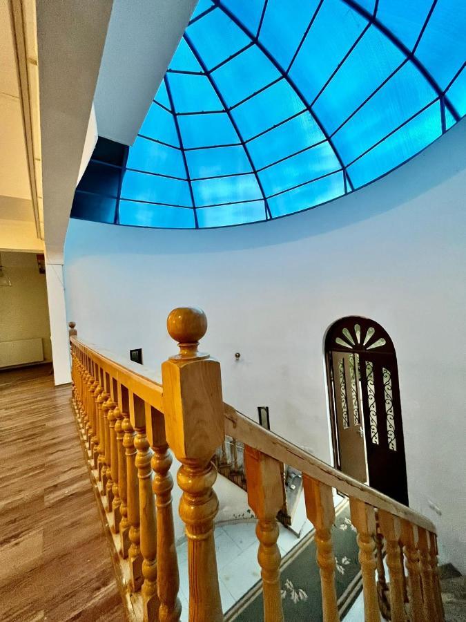 Blue Guest House Samtredia Exterior foto