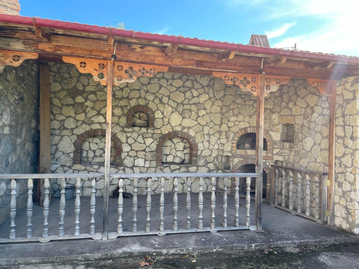 Blue Guest House Samtredia Exterior foto
